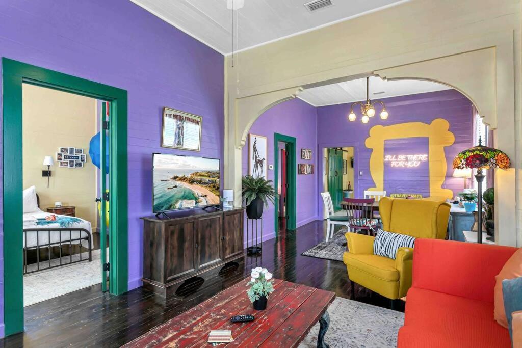 Friends Airbnb Themed 2Bed 2Bath Walkable To All Of Ybor Tampa Zewnętrze zdjęcie